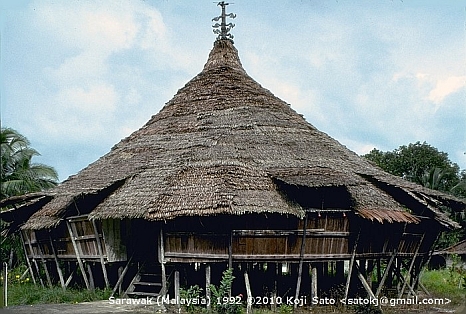 Bidayuh head house